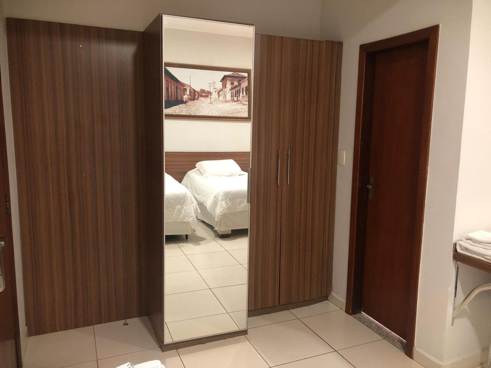 Paracatu Plaza Hotel Extérieur photo