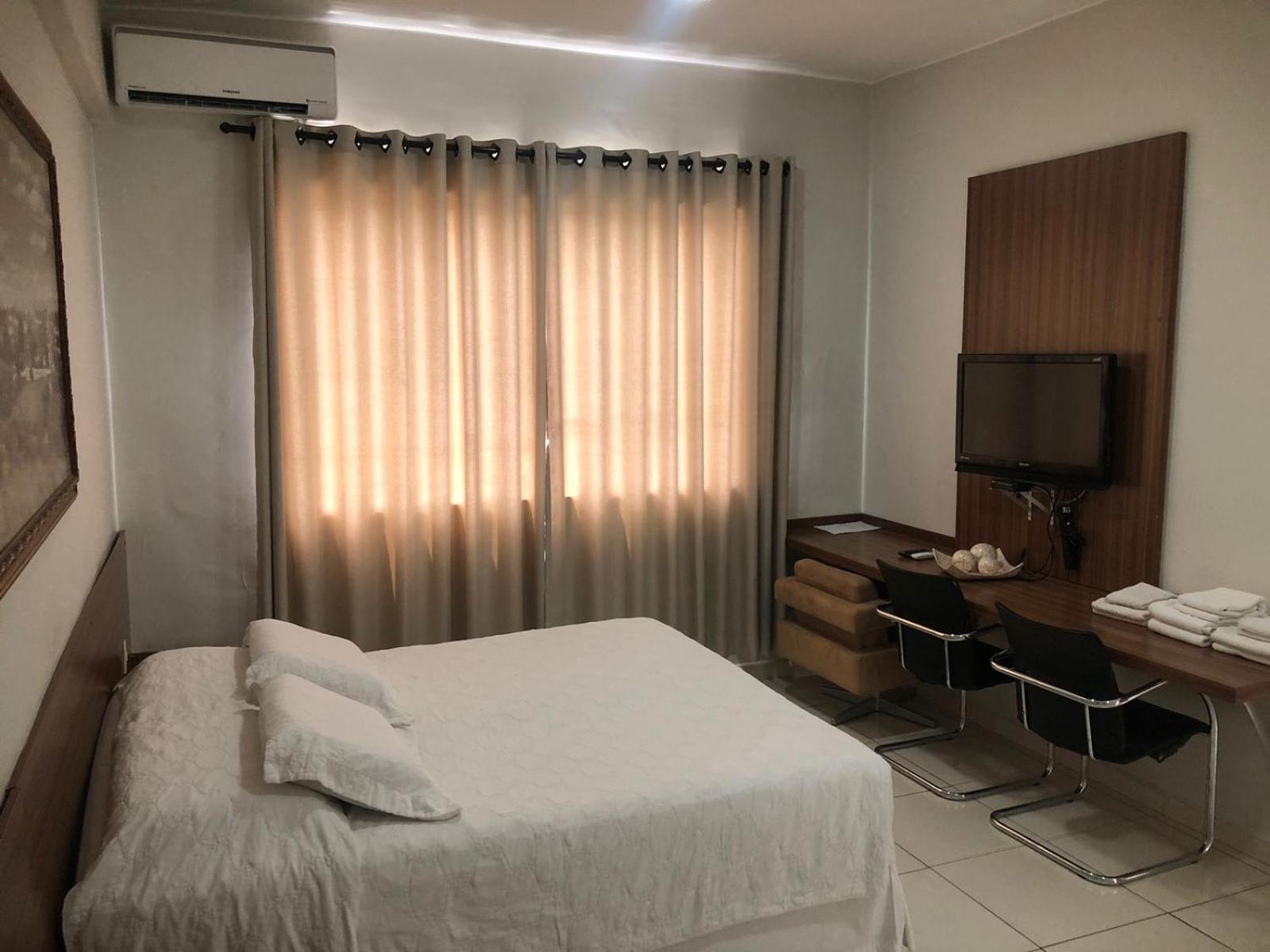 Paracatu Plaza Hotel Extérieur photo